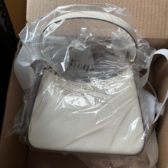 Kate Spade Madison Shoulder Bag - Picture 4 of 10